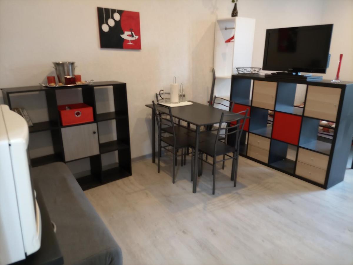 Studio Entre Chateau Et Vilaine A Vitre Exteriör bild